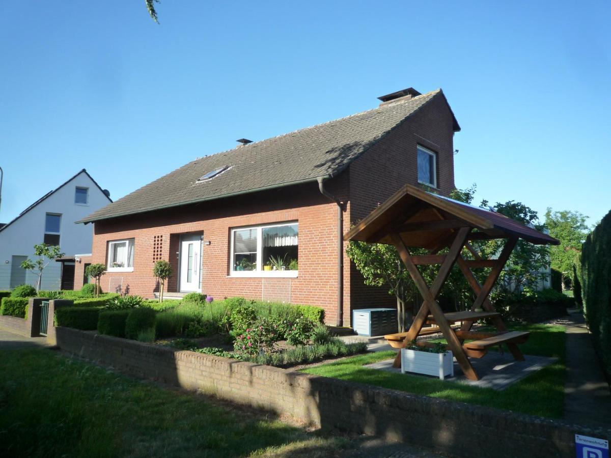 Ferienwohnung Wolf เกรเวน ภายนอก รูปภาพ